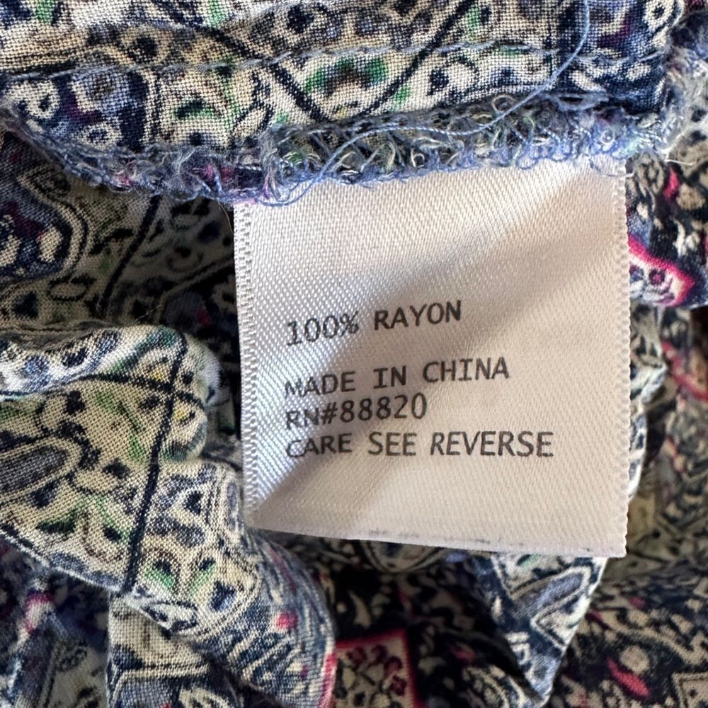 Kenar Womens Purple and Blue Tone Patterned Lightweight V-Neck M - Picture 11 of 11